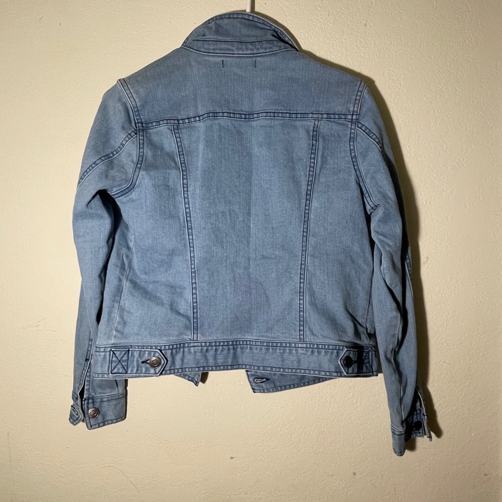 Relativity Light Wash Denim Jacket Button Up - Si… - image 5